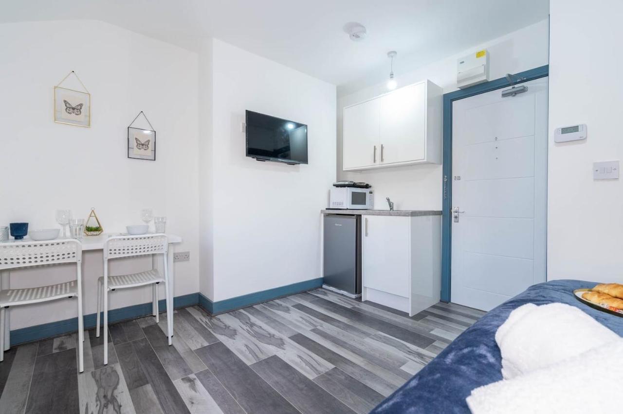 Cosy Urban Studio Oasis, Moments From Attractions Apartamento Birmingam Exterior foto