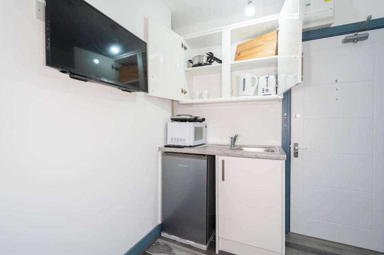 Cosy Urban Studio Oasis, Moments From Attractions Apartamento Birmingam Exterior foto